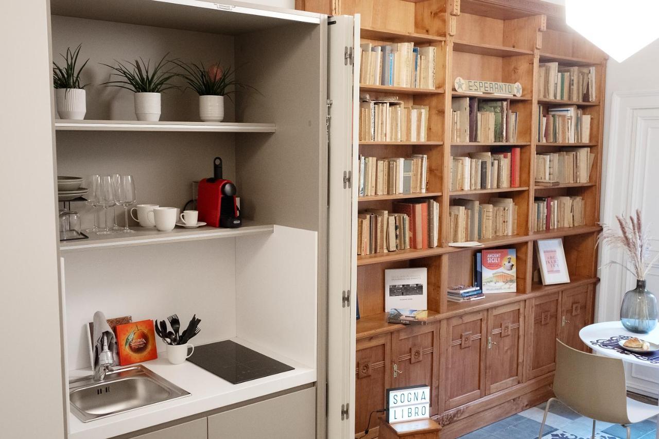 Sognalibro Bed And Books Bed & Breakfast Ragusa Dış mekan fotoğraf