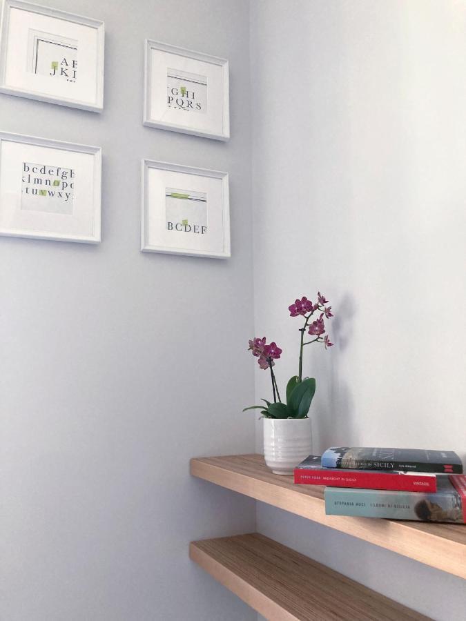 Sognalibro Bed And Books Bed & Breakfast Ragusa Dış mekan fotoğraf